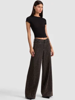 AMAZING EMBELLISHED JEAN