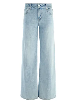 AMAZING JEAN