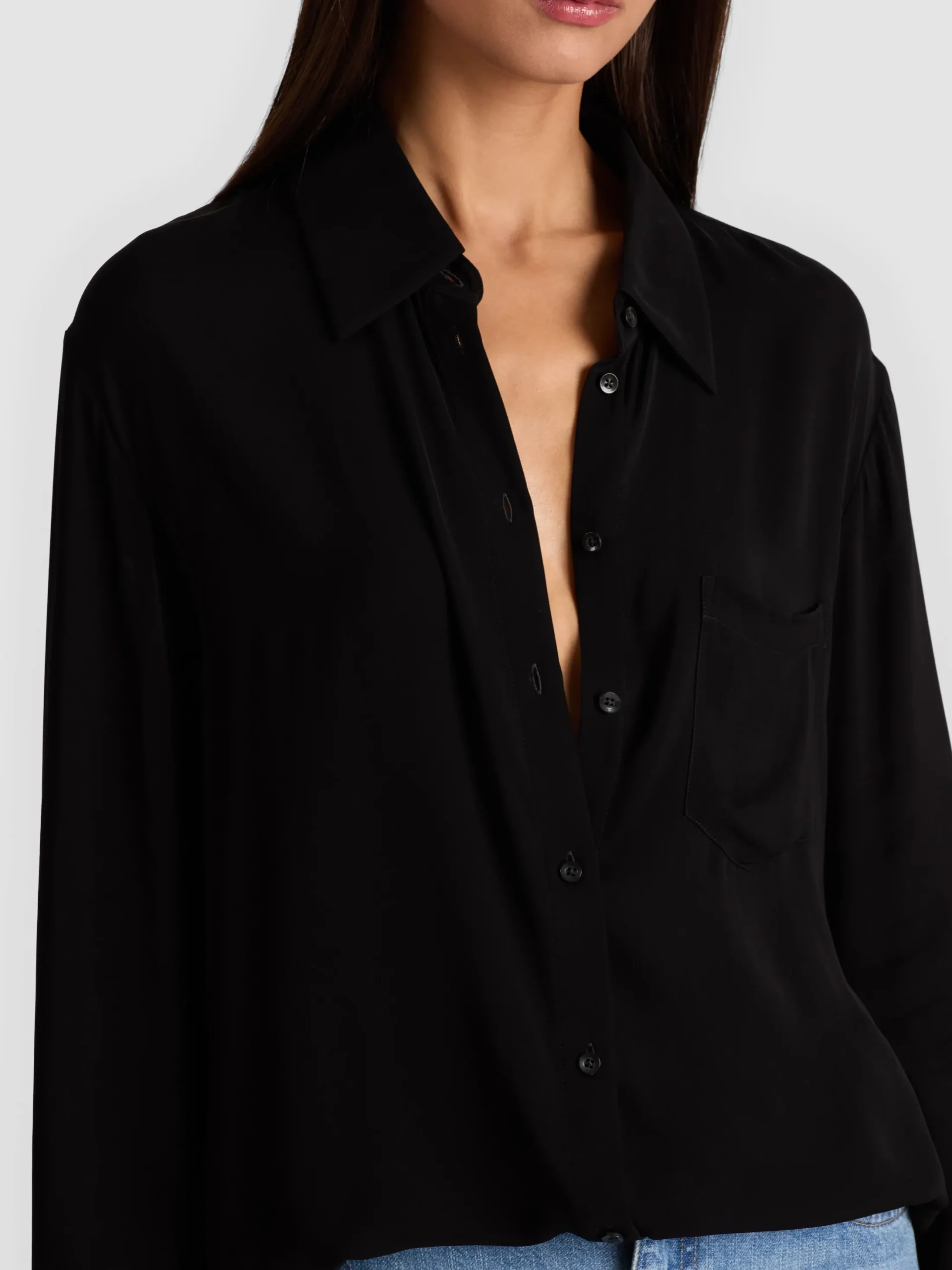 FINELY OVERSIZED BUTTON DOWN